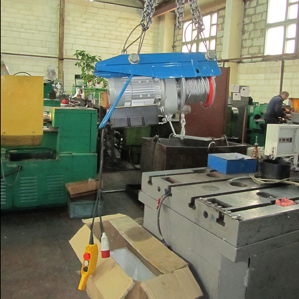 Таль электрическая HSG-B1000E1